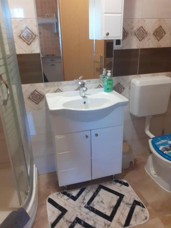Apartman Marica ラコヴィツァ エクステリア 写真